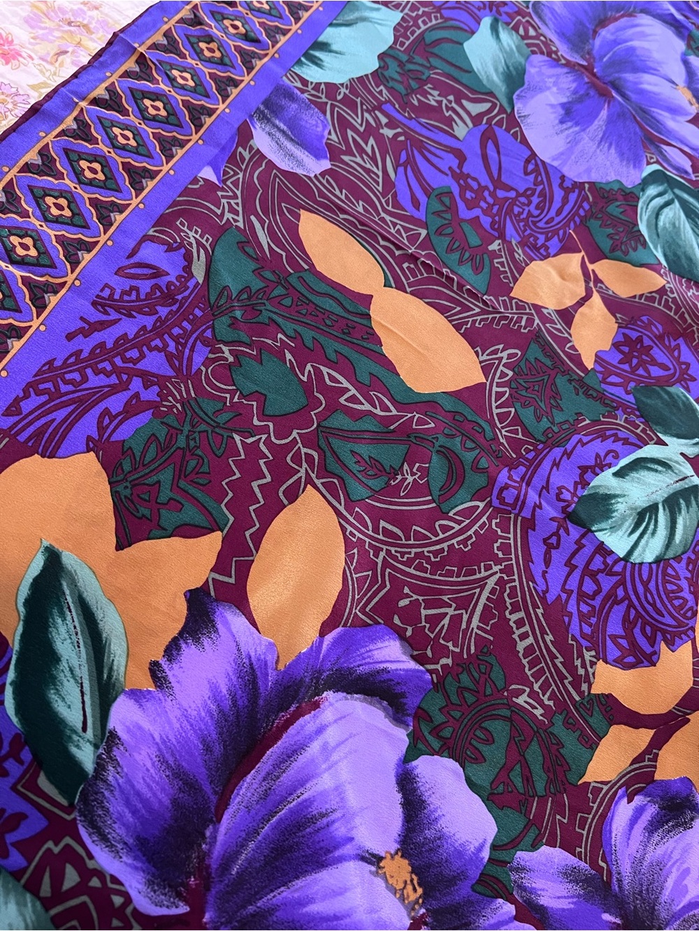 Vintage Bill Blass Purple Floral Silk Scarf Large Square Designer - Picture 4 of 6